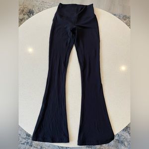 Lululemon Align High Rise mini flare pants - Size 6 - Black
